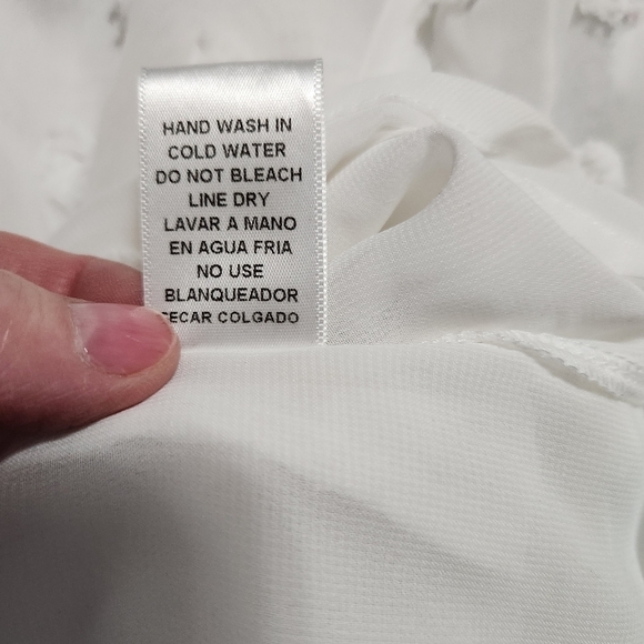 Entro Swiss Dot Top - Picture 5 of 8